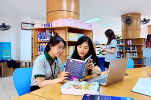 Sinh viên Khoa Tài chính Học viện Ngân hàng