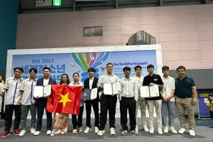 Đội tuyển học sinh Việt Nam đạt thành tích xuất sắc trong kỳ thi Olympic Khoa học quốc tế Hàn Quốc năm 2023.