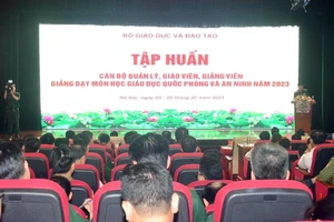 Quang cảnh lớp tập huấn.