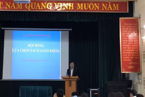 Sau khi hoàn thành lựa chọn SGK, Nam Định và các đơn vị liên quan thực hiện tập huấn cho các giáo viên. - Ảnh Sở GD&ĐT NĐ.