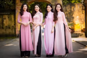 Phát động phụ nữ cả nước mặc áo dài