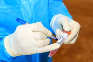 Hà Nam: Thêm 1 trường hợp trong chuyến bay VN160 dương tính với SARS-Cov-2