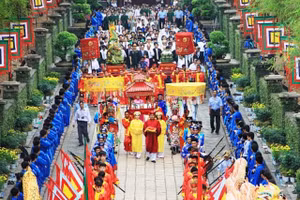 Không tổ chức các hoạt động phần Hội tại Lễ hội Đền Hùng