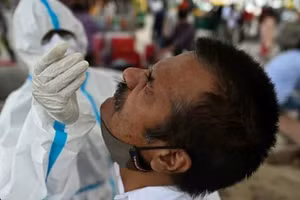 Xét nghiệm Covid-19 ở Ấn Độ.