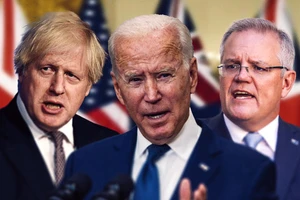 Thủ tướng Anh Boris Johnson, Tổng thống Mỹ Joe Biden và Thủ tướng Australia Scott Morrison.