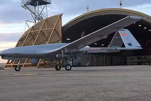 Máy bay không người lái Bayraktar TB2.