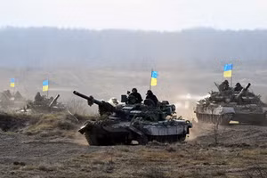 Quân đội Ukraine trong một cuộc tập trận tại Zhytomyr.