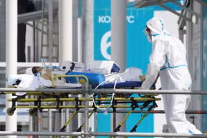Điều trị bệnh nhân Covid-19 ở Nga.