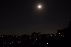 Tên lửa trên bầu trời Damascus, Syria.