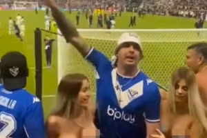 Video: Tiết lộ tình trạng của 'Cô gái ngực trần' tại World Cup 2022