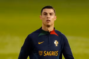 Ronaldo bị đe dọa suất đá chính tại World Cup 2022