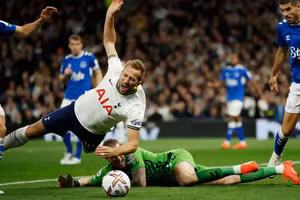 Tottenham phá kỷ lục tại Ngoại hạng Anh 