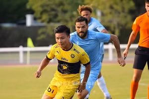 Trụ cột Pau FC chấn thương, Quang Hải có cơ hội đá chính ở Pau FC? 