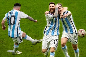 Messi ‘ăn đứt’ Ronaldo ở hạng mục danh giá