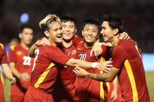 Nhận định, dự đoán kết quả trận Việt Nam - Singapore 19h30 hôm nay