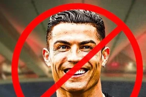 Cổ động viên Atletico Madrid làm ‘điều không ngờ’ với Ronaldo 