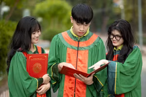 Tân cử nhân Phân hiệu Trường ĐH Lâm Nghiệp tại Đồng Nai 