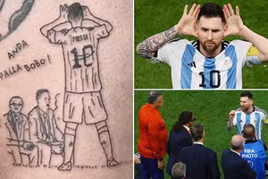 Hàng trăm fan hâm mộ đổ xô đi xăm hình Messi.