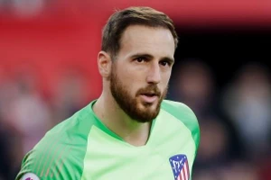 Jan Oblak nhận được sự quan tâm của MU và Tottenham.