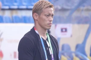 Keisuke Honda đánh giá cao bóng đá Thái Lan và Việt Nam.