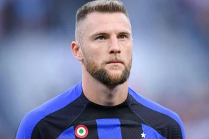 Milan Skriniar lọt tầm ngắm của Barca.