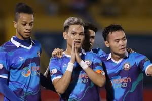 CLB Bình Định đón tin vui từ nhà tài trợ TopenLand.