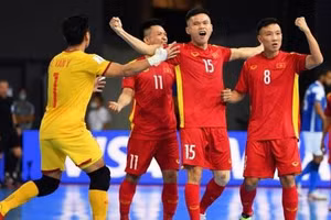 Tuyển futsal Việt Nam sẽ so tài với Iran tại tứ kết giải châu Á vào chiều ngày 4/10.