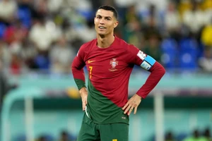 Ronaldo dần đánh mất niềm tin nơi người hâm mộ sau phong độ tệ hại.