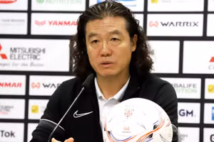 HLV Malaysia chưa thực sự hài lòng dù giành chiến thắng đậm Lào ở lượt trận thứ 2.