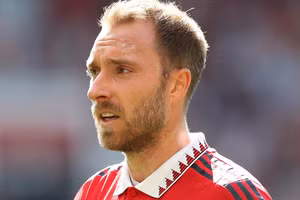 Eriksen nguy cơ phải ngồi ngoài trận gặp Tottenham.