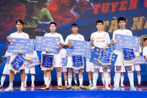 5 tài năng trẻ đỗ vào lò HAGL sau 4 tháng dự thi.