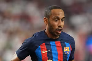 Aubameyang nhiều khả năng sẽ tiếp tục ở lại Barca.