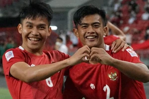 Indonesia thắng cách biệt Brunei trên sân khách