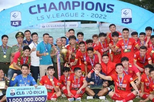 Công An Nhân Dân được lấy tên là Công an Hà Nội ở V.League 2013.