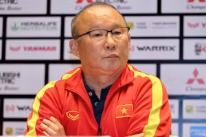 HLV Park Hang Seo tự tin trước trận Singapore.