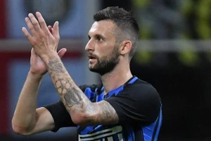 Marcelo Brozovic nhận được sự quan tâm của MU và Liverpool.