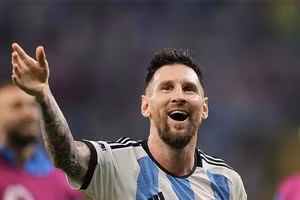Messi đứng trước cơ hội phá vỡ kỷ lục ghi bàn của Batistuta.