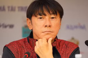HLV Shin Tae Yong chưa nghĩ chuyện gia hạn hợp đồng với bóng đá Indonesia.