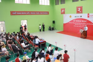 Quang cảnh lễ khai mạc.