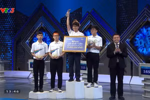 Tuấn Minh giành vòng nguyệt quế Olympia sau phần thi xuất sắc.