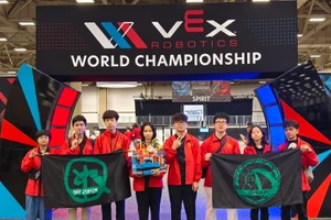 Hành trình của GreenAms Robotics tại VEX Robotics World 2024.