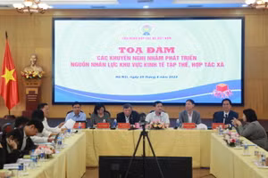 Quang cảnh buổi hội thảo, tọa đàm.