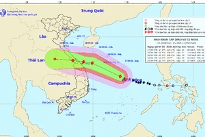 Dự báo hướng di chuyển của bão số 5 đang ở Biển đông dự kiến đổ bộ vào đất liền vào ngày 18/9.