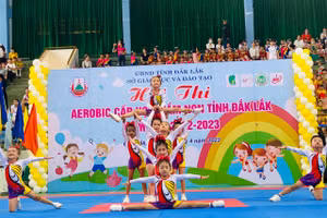 Bài thi Chú chim Alouette của đơn vị phòng GD&ĐT Ea Kar (ảnh: Thành Tâm).