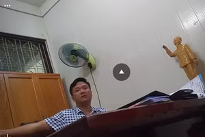 Ông Nguyễn Công Huy khi còn là Giám đốc Ban QLDA đầu tư xây dựng thành phố Hạ Long.