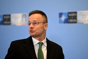 Ngoại trưởng Hungary Peter Szijjarto