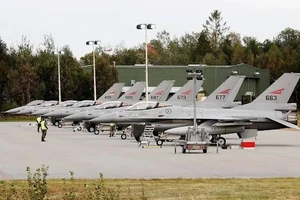 Các chiến đấu cơ F-16