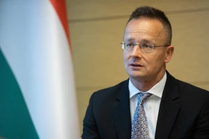 Ngoại trưởng Hungary Peter Szijjarto