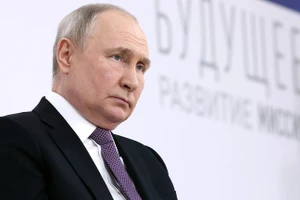 Tổng thống Nga Vladimir Putin tại diễn đàn "Tất cả vì một chiến thắng!" ở Tula, Nga, ngày 2/2/2024