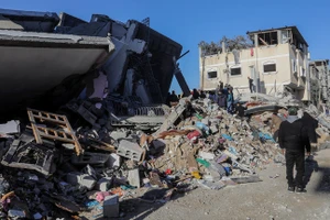 Những tòa nhà bị phá hủy ở Rafah, Gaza vào ngày 03/12/2023